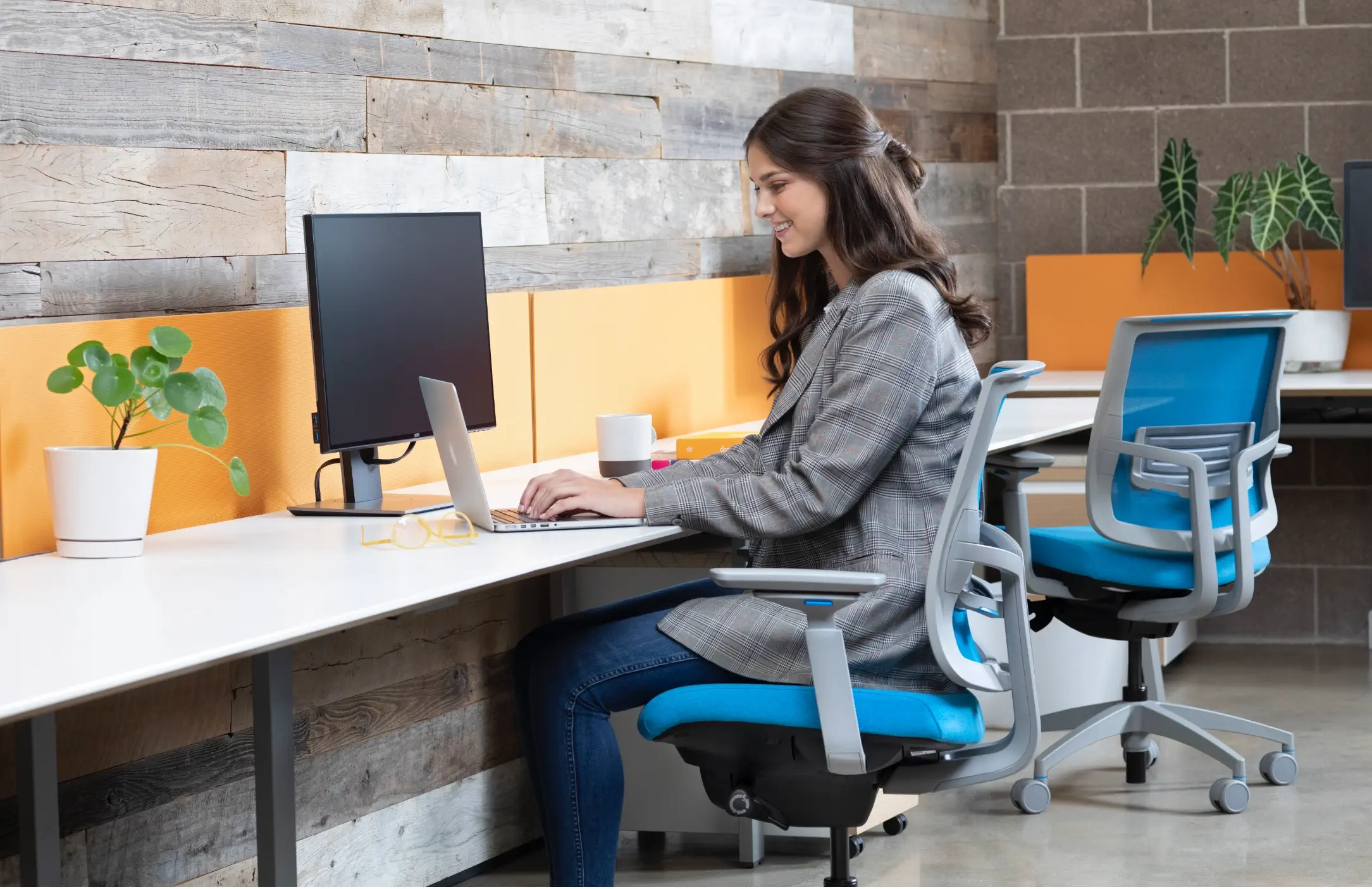 Ergonomic Office Seating