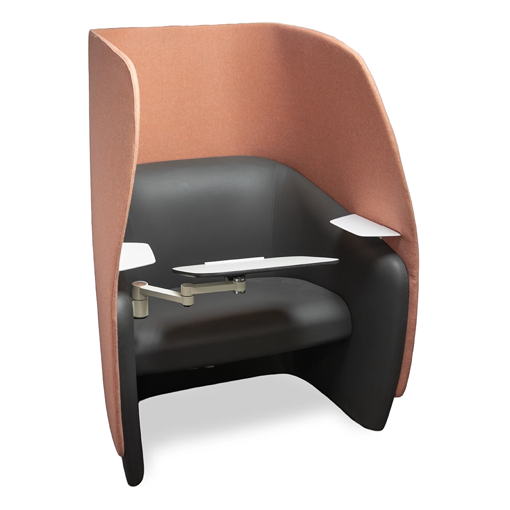 Boss Design Mango with salmon colored privacy screen
